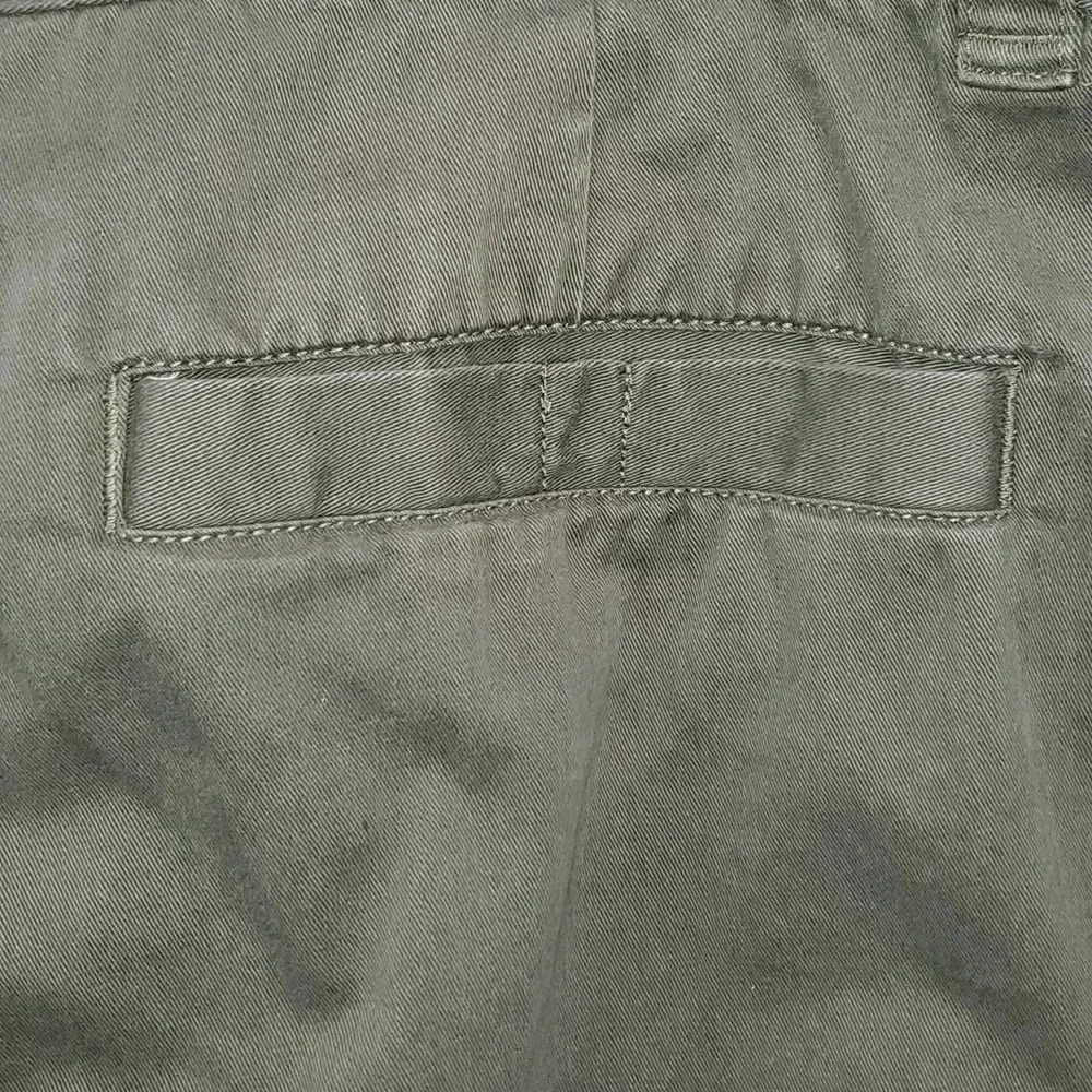 Columbia Shorts Cargo Army Green Size 42 - Picture 9 of 13
